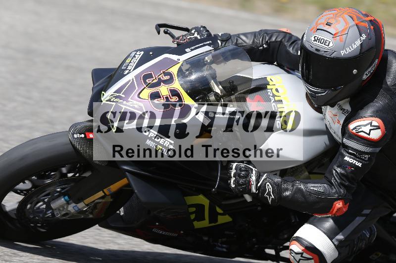 /10 20.04.2026  Pluess Moto Sport ADR/Freies Fahren/33